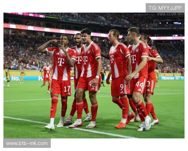 慕尼黑寒潮大雪来袭，拜仁赛前训练与场地条件受考验