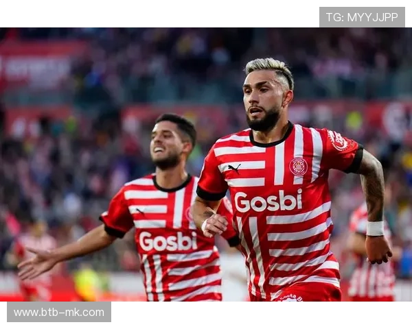 赫罗纳vs巴塞罗那：保级队主场迎战争冠豪门，战术博弈成看点